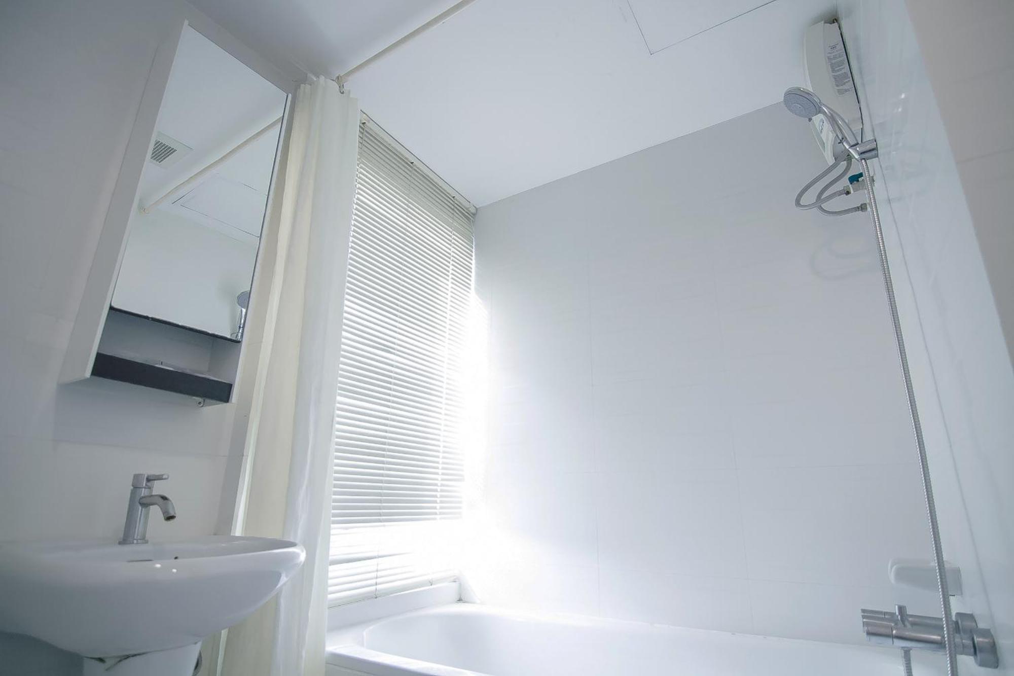 بانكوك Romance Hotel Bangna المظهر الخارجي الصورة