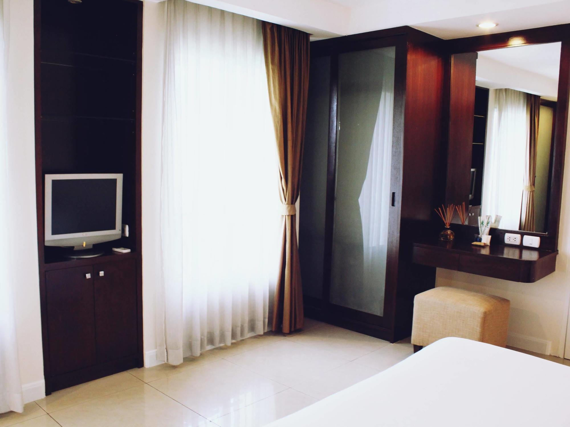بانكوك Romance Hotel Bangna المظهر الخارجي الصورة